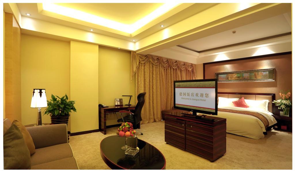 Zhengzhou Jianguo Hotel Exteriör bild