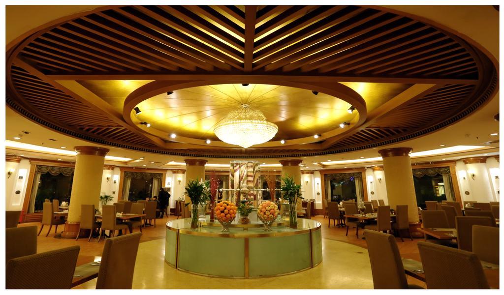 Zhengzhou Jianguo Hotel Exteriör bild